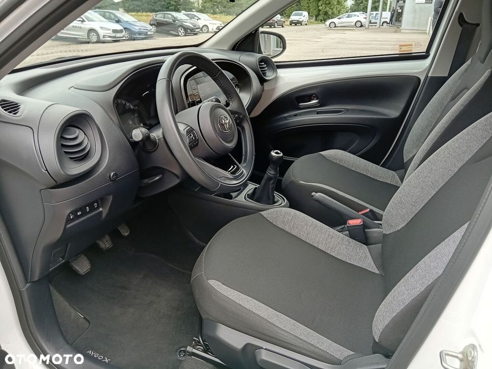 Toyota Aygo X - 11