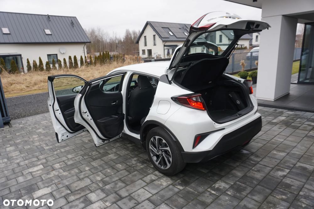 Toyota C-HR 1.8 Hybrid GPF Style - 11