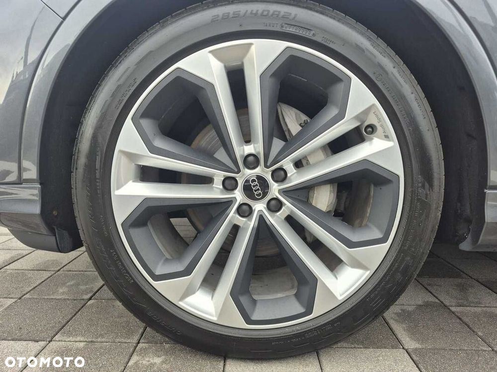 Audi Q7 - 30