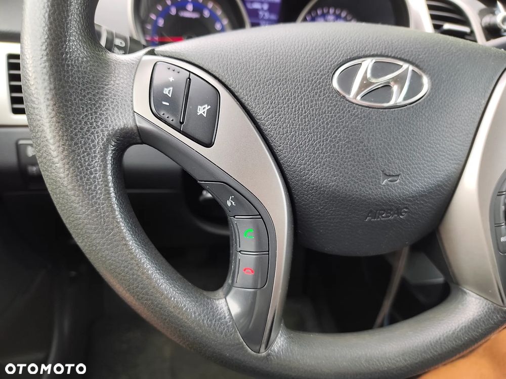 Hyundai i30 - 21
