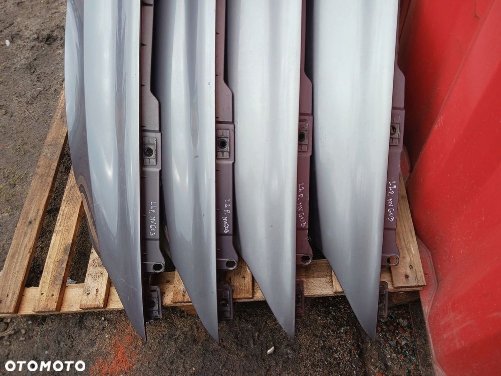 BŁOTNIK PRAWY PRZÓD RENAULT LAGUNA II 2 NV603 - 2