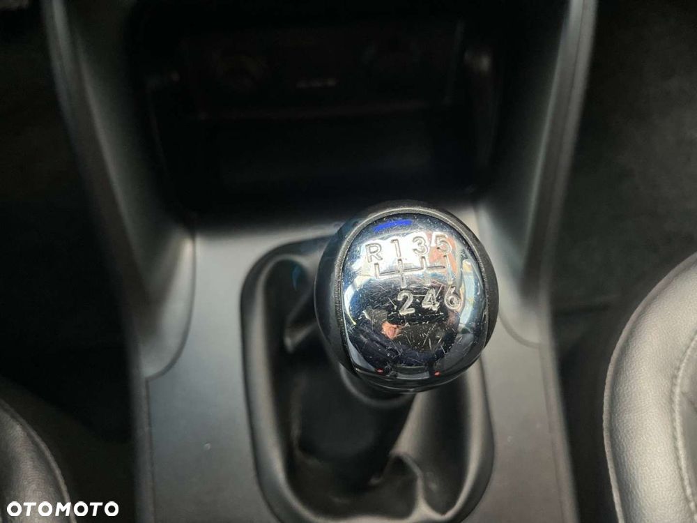 Hyundai ix35 1.7 CRDi 2WD Comfort - 14