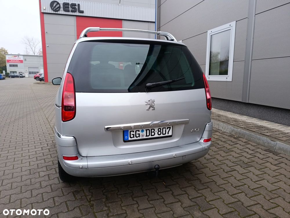 Peugeot 807 HDi 135 Family - 19