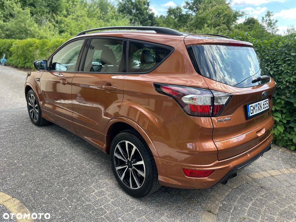 Ford Kuga 2.0 TDCi 4x4 ST-Line - 13