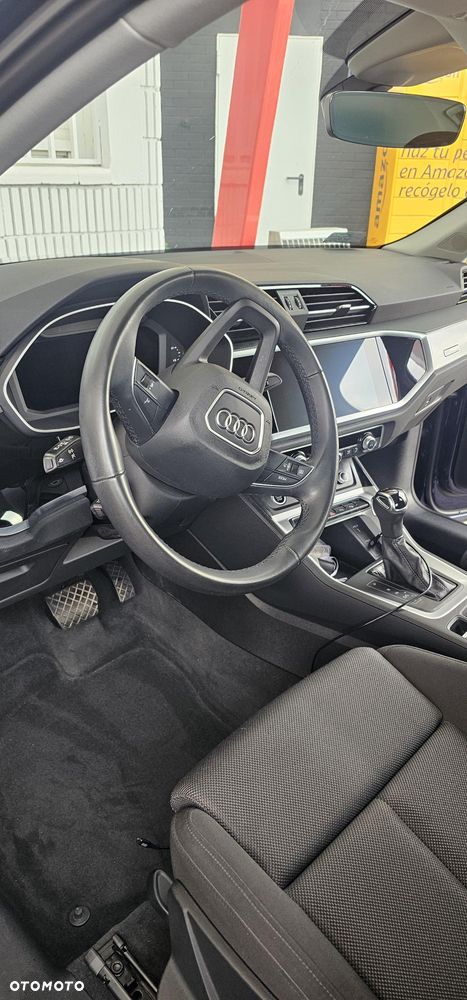 Audi Q3 35 TFSI S tronic - 5