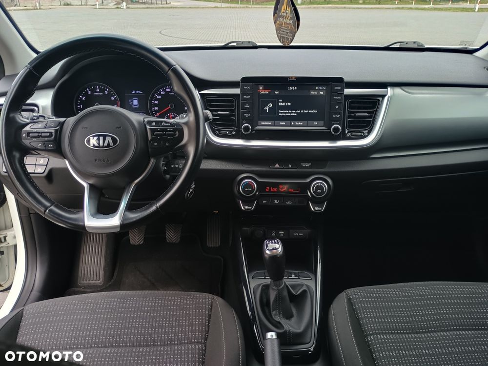 Kia Stonic - 5