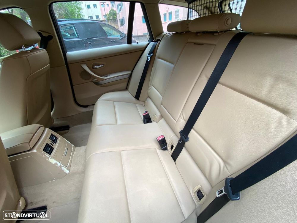 BMW 320 d - 15