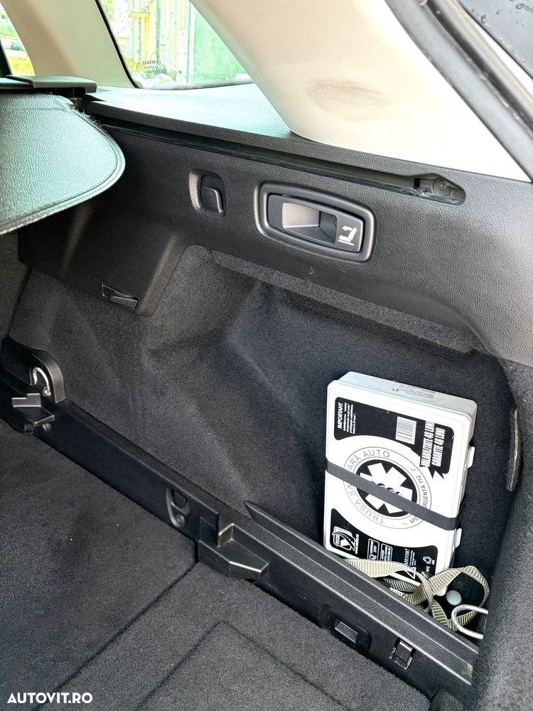 Renault Megane 1.5 dCI Intens - 7