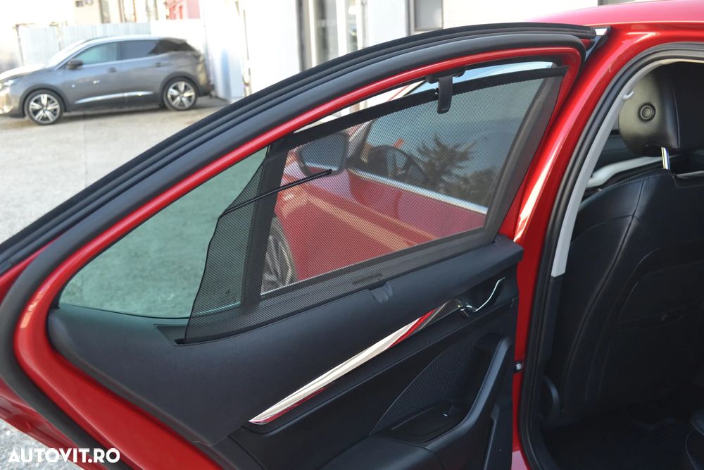 Skoda Octavia 2.0 TDI DSG 4X4 Style - 33