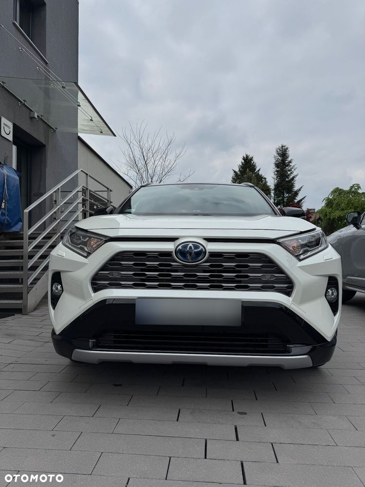 Toyota RAV4 - 7