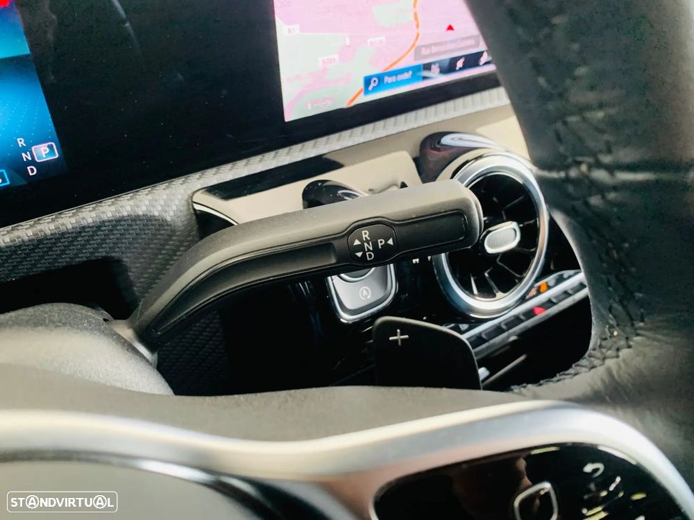 Mercedes-Benz CLA 180 7G-DCT Progressive - 16