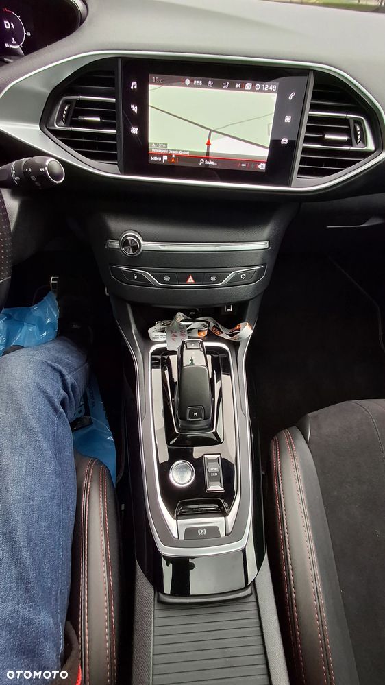 Peugeot 308 BlueHDi 130 EAT8 Active Pack - 25