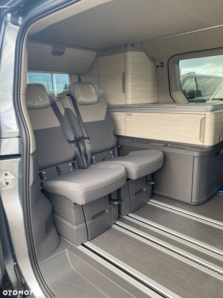 Volkswagen California - 11