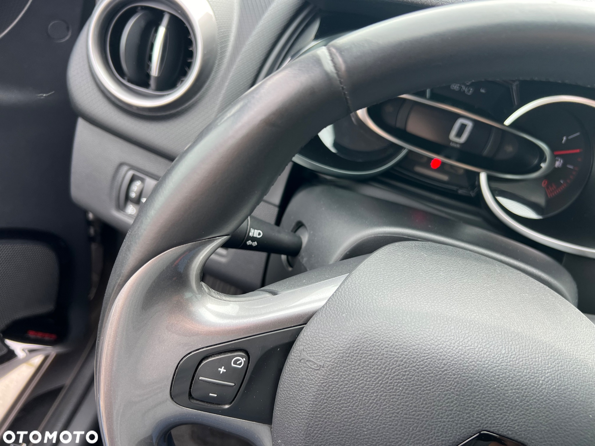 Renault Clio 0.9 Energy TCe Limited - 35