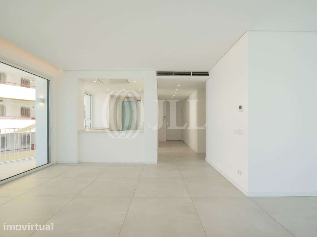 Apartamento T3, com varanda e estacionamento, no Algarve - Grande imagem: 5/30