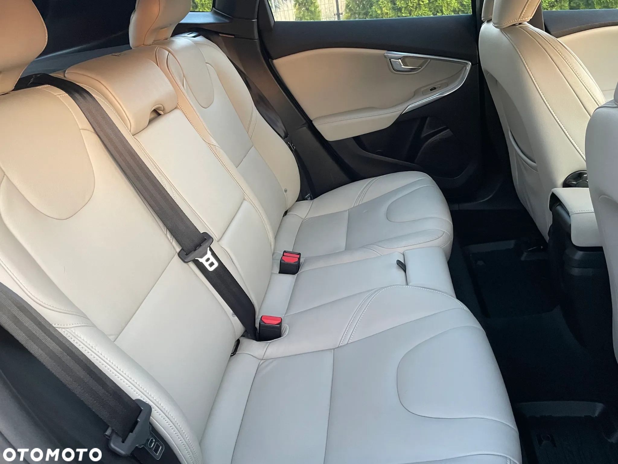 Volvo V40 T3 Geartronic Inscription - 14