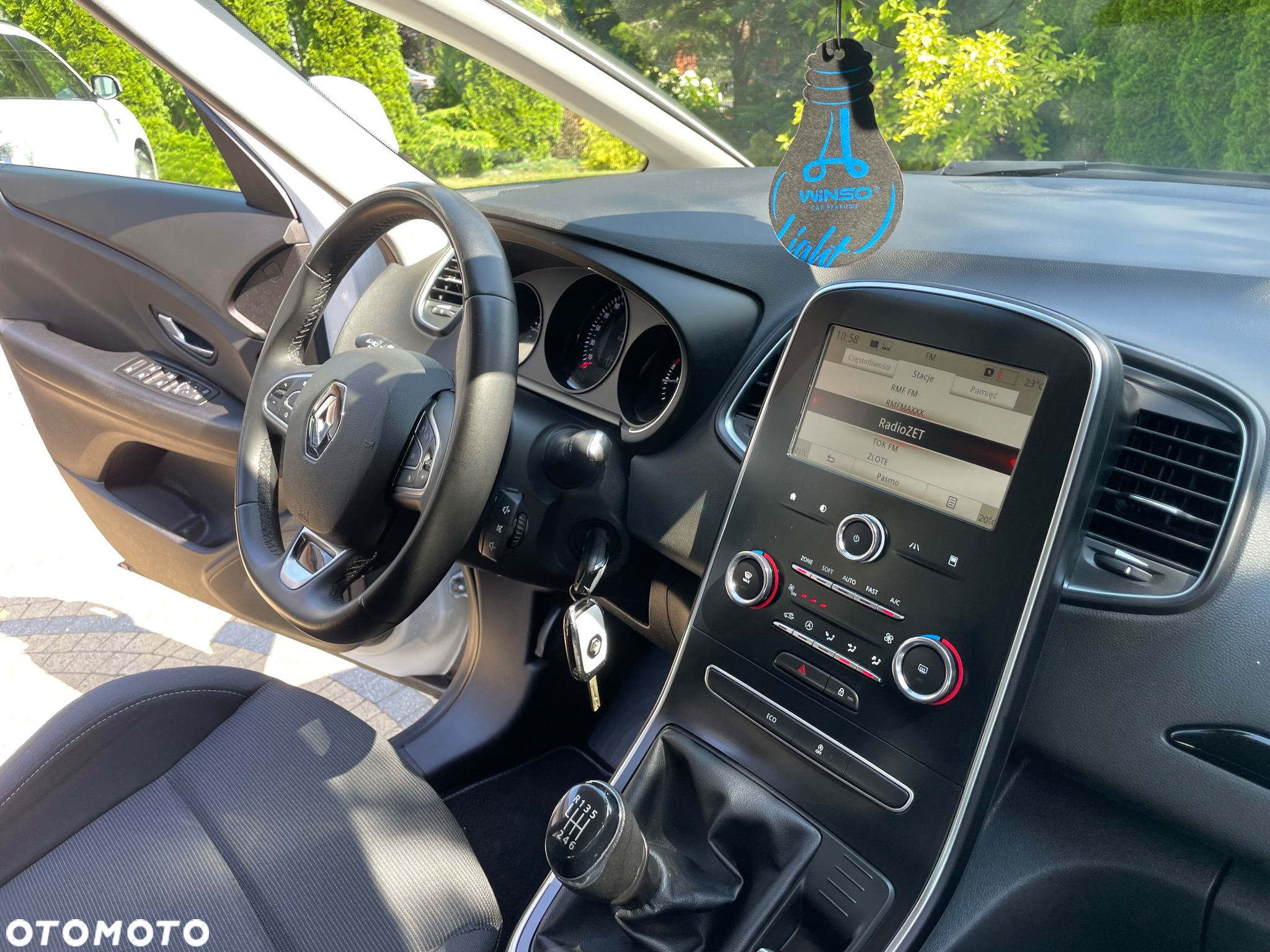 Renault Scenic 1.7 Blue dCi Zen - 5