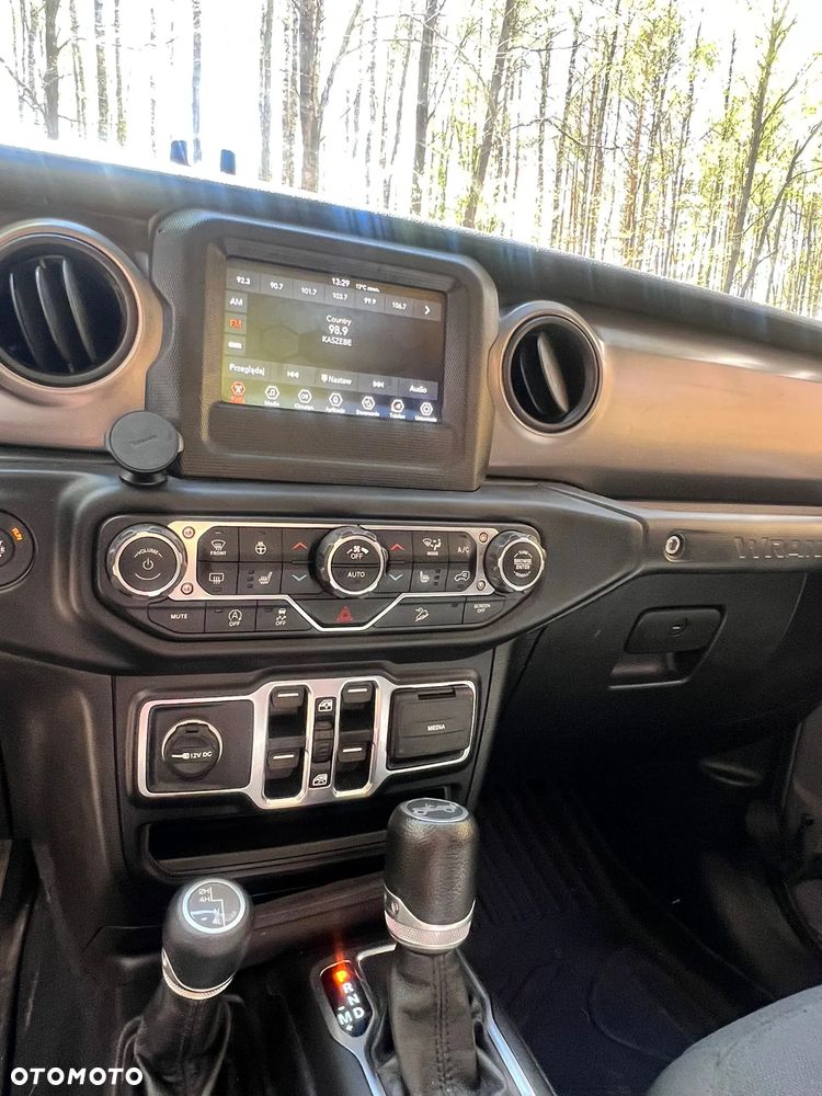 Jeep Wrangler 2.0 T-GDI Hardtop AWD Automatik Sahara - 11