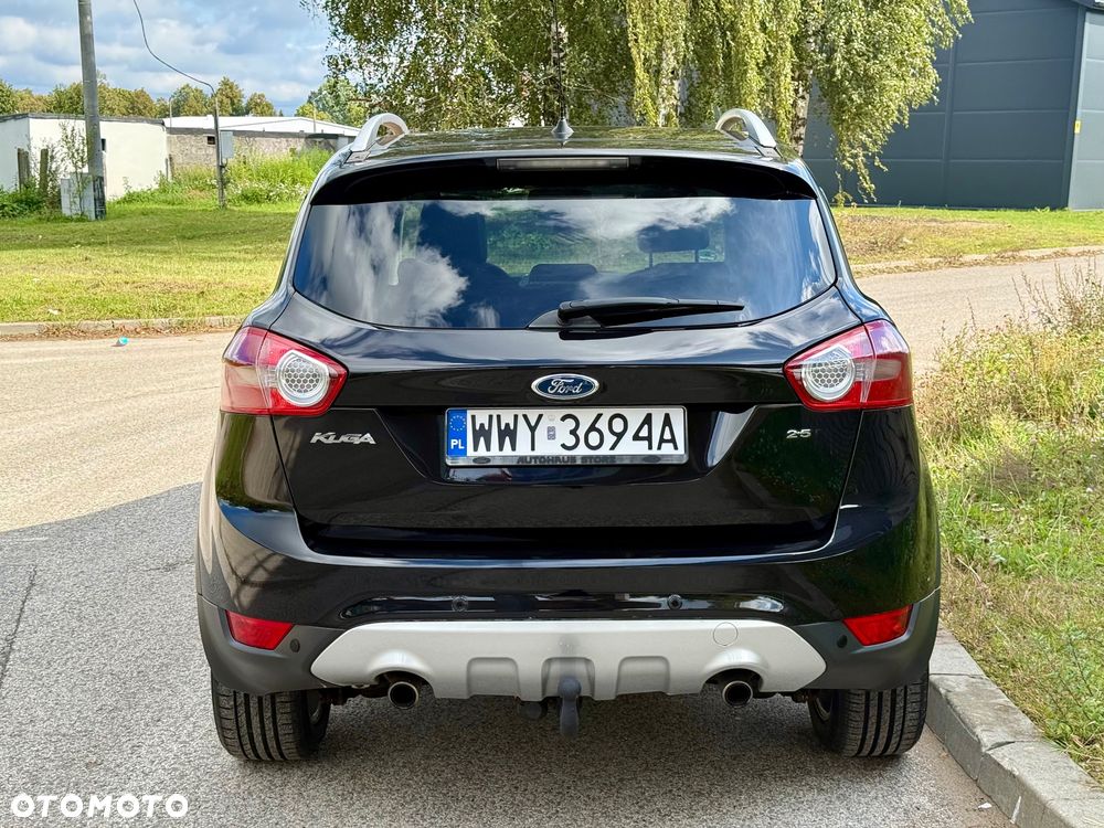Ford Kuga - 24