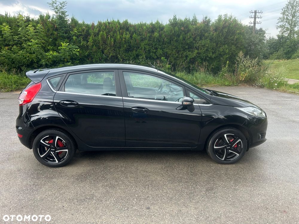 Ford Fiesta 1.0 Celebration - 4