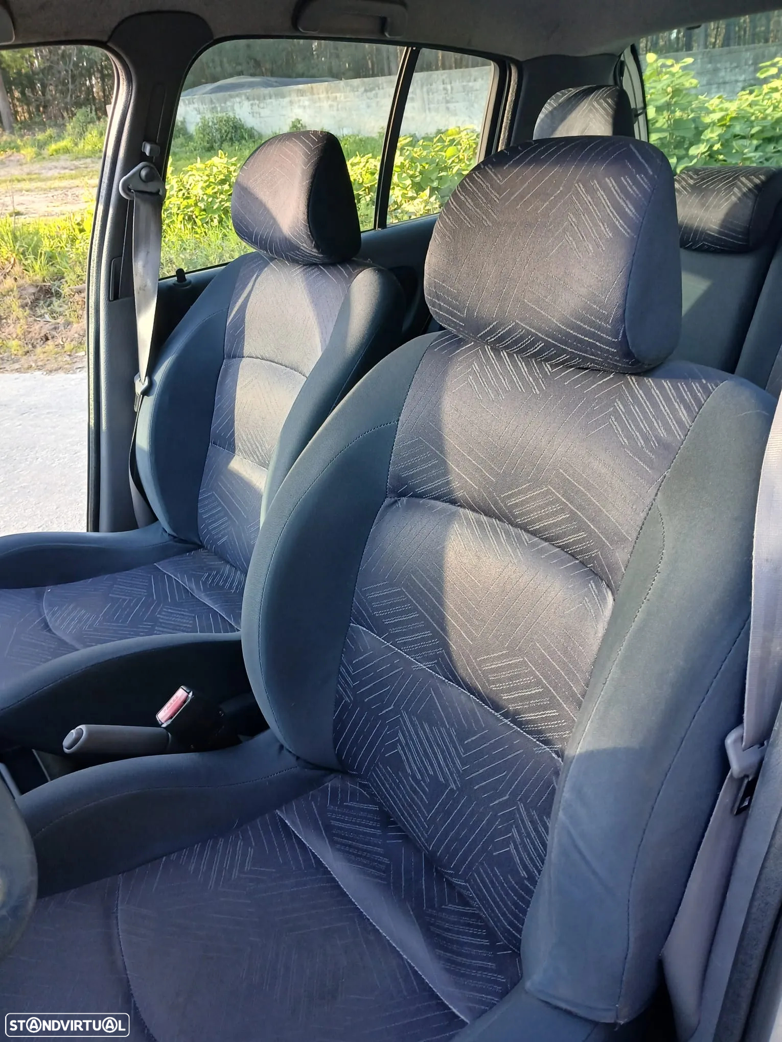 RENAULT CLIO II 1.2 16V de 2001 - Peças Usadas (9783) - 6