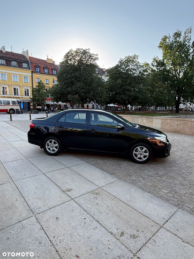 Toyota Corolla 1.6 Premium - 3