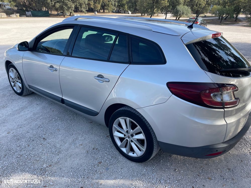 Renault Mégane Sport Tourer - 7