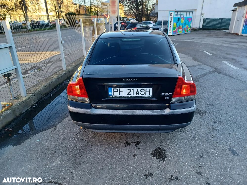 Volvo S60 D5 Momentum - 4