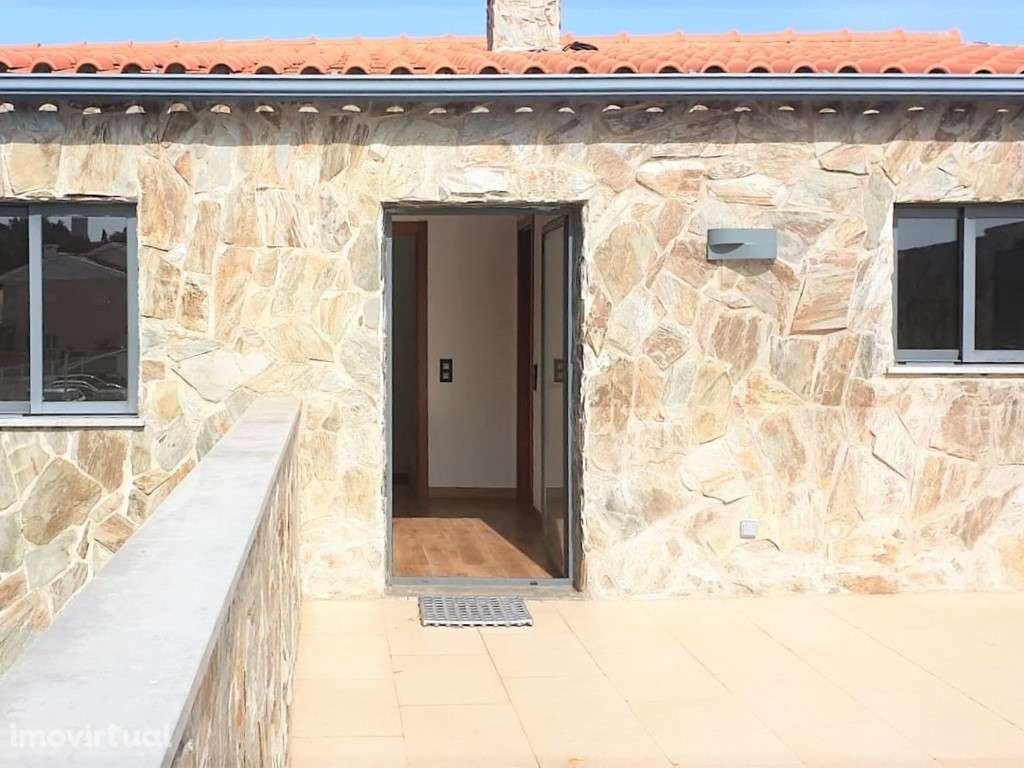 Moradia T3, arrendamento, piscina estacionamento, Alcoitão - Grande imagem: 3/22