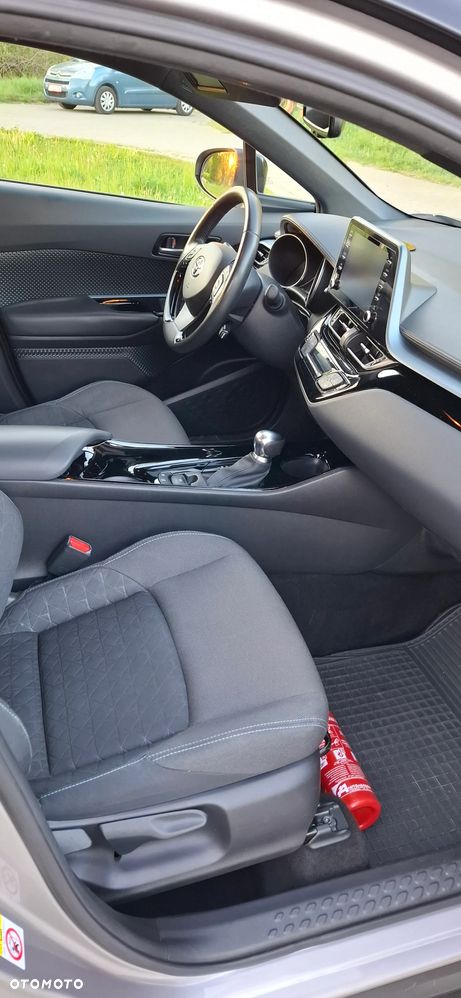 Toyota C-HR Style Selection - 20