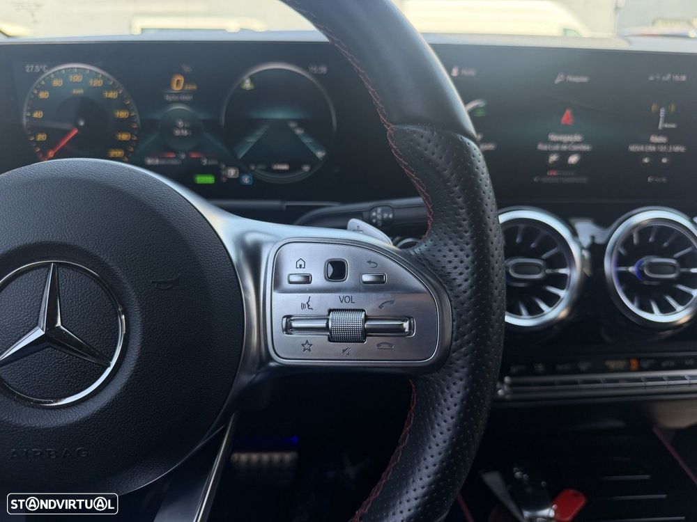 Mercedes-Benz EQA 250 AMG Line - 32
