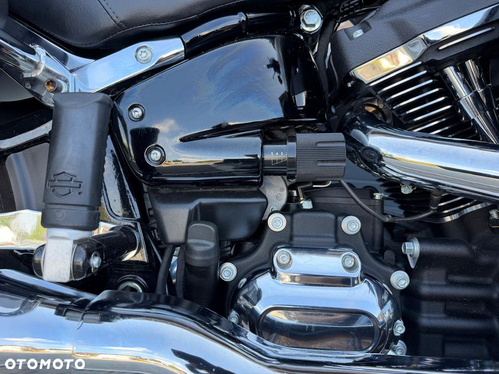 Harley-Davidson Softail Sport Glide - 20