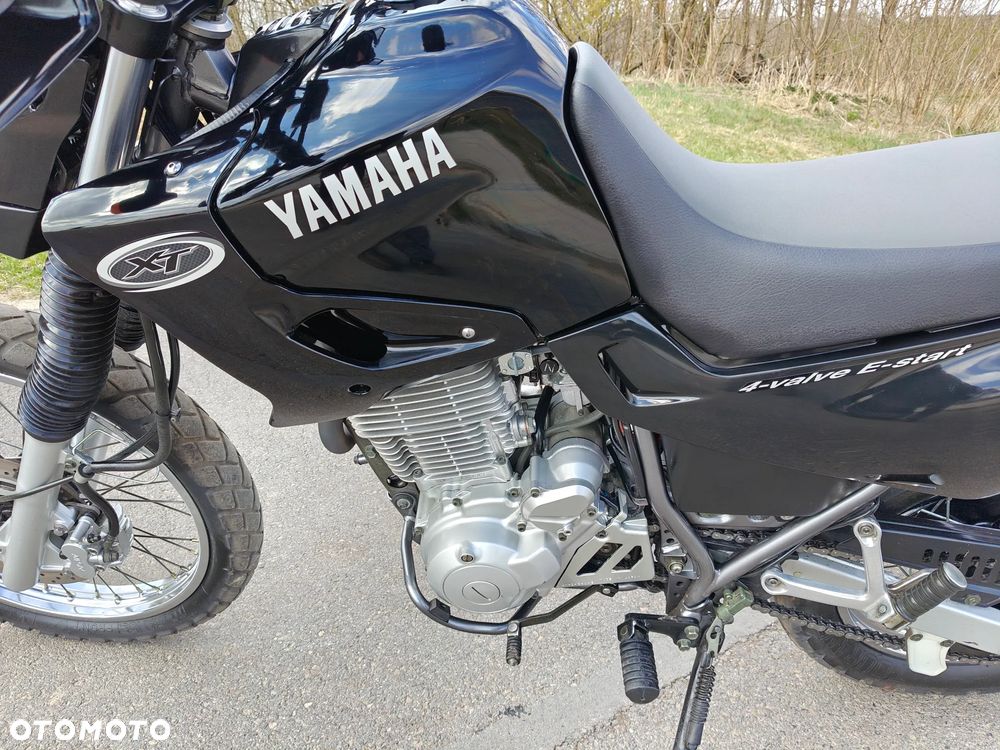 Yamaha XT - 16