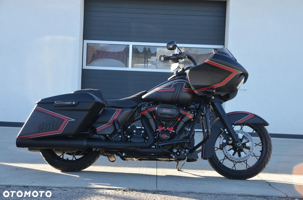 Harley-Davidson Touring Road Glide - 17