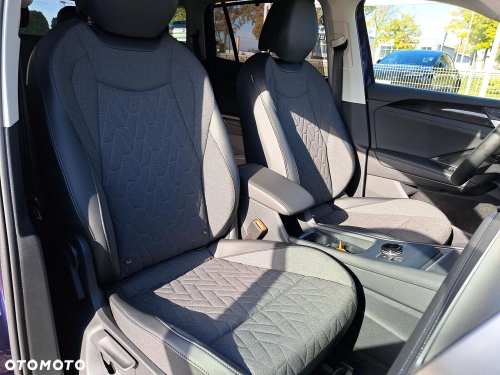 Volkswagen Tayron - 25