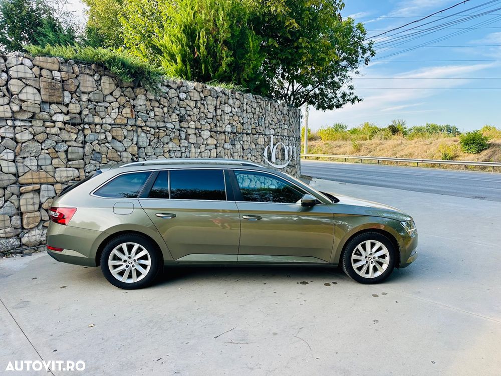 Skoda Superb Combi 1.6 TDI DSG Style - 5