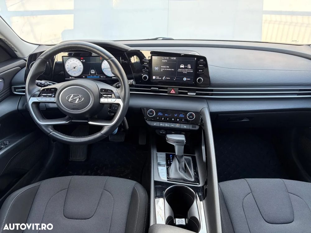 Hyundai Elantra 1.6 l 123 CP CVT Exclusive - 7