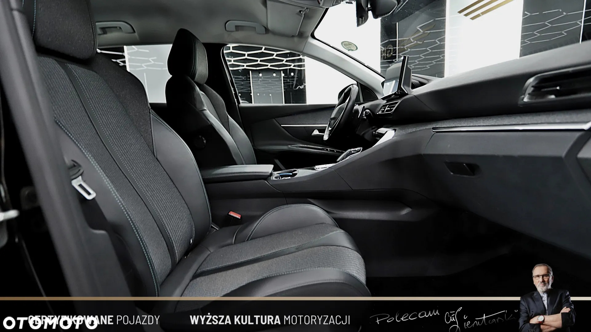 Peugeot 3008 1.6 PureTech Hybrid PHEV Allure Pack S&S EAT8 - 19