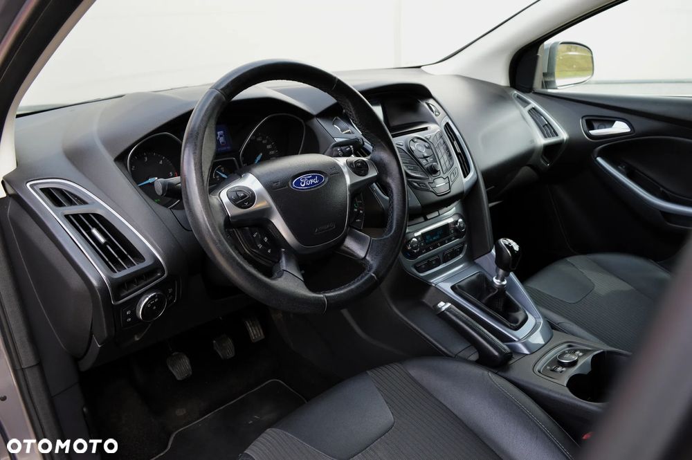 Ford Focus 2.0 TDCi DPF Titanium - 5
