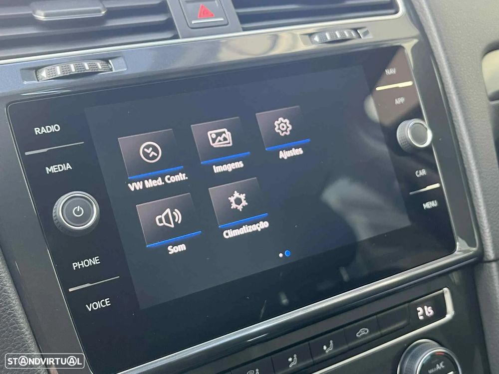 VW Golf 1.0 TSI Confortline DSG - 27