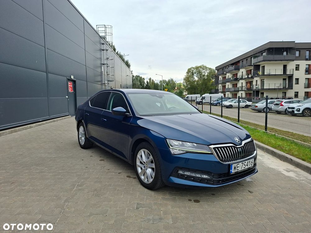 Skoda Superb 2.0 TDI SCR Ambition DSG - 3