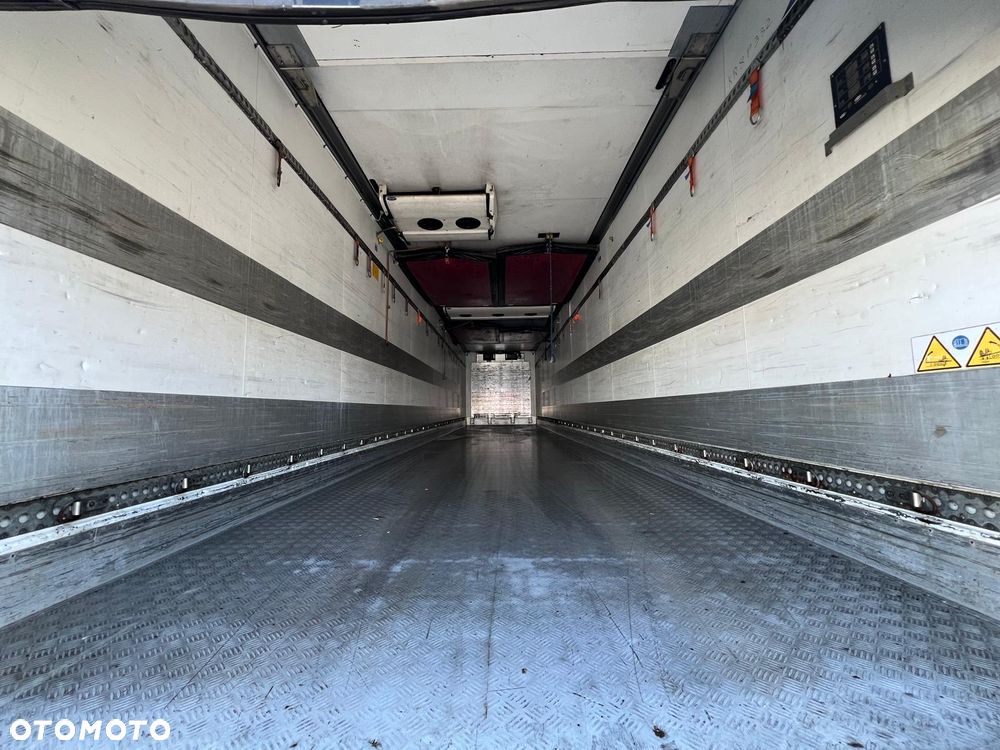 Schmitz Cargobull SKO 24 CHŁODNIA+WINDA ROLETA CARRIER VECTOR 1850Mtº DHOLLANDIA DHSMR.20 - 8