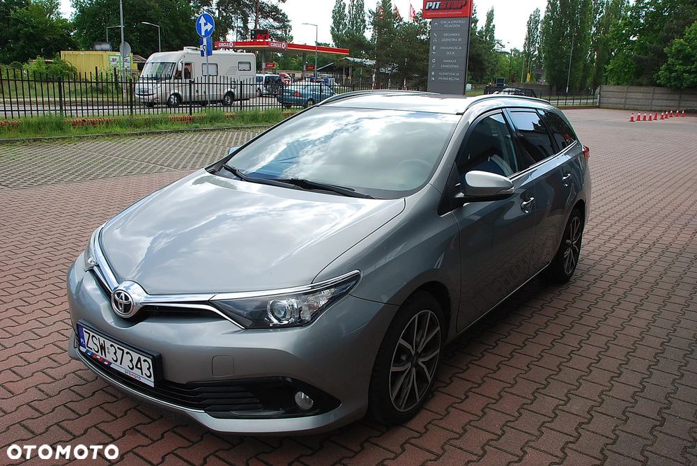 Toyota Auris 1.6 D-4D Edition-S - 23