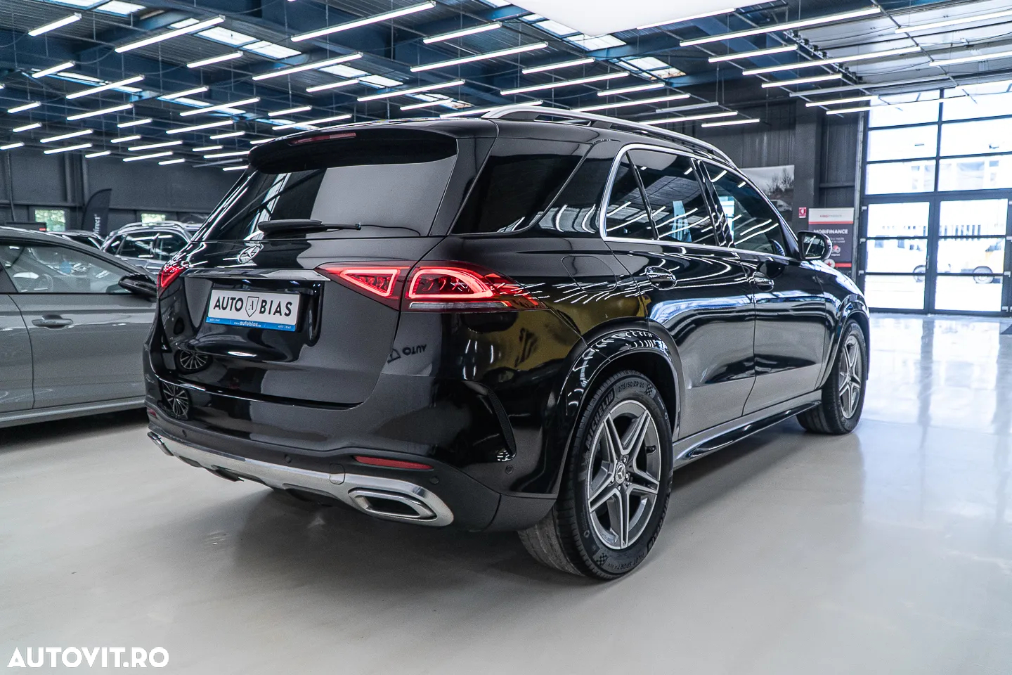 Mercedes-Benz GLE 350 d 4Matic 9G-TRONIC AMG Line - 7