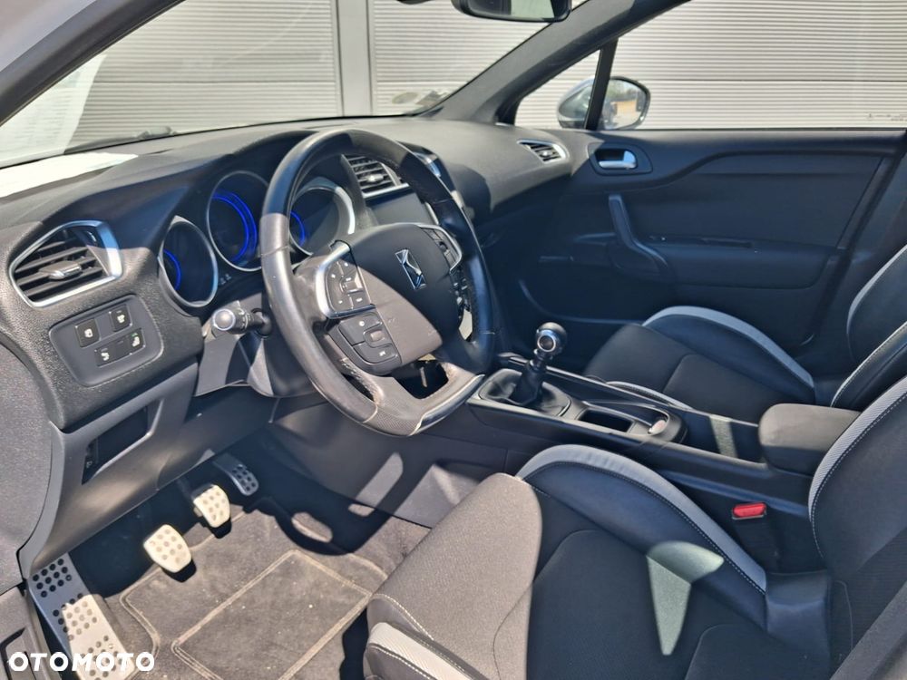 Citroën DS4 - 32