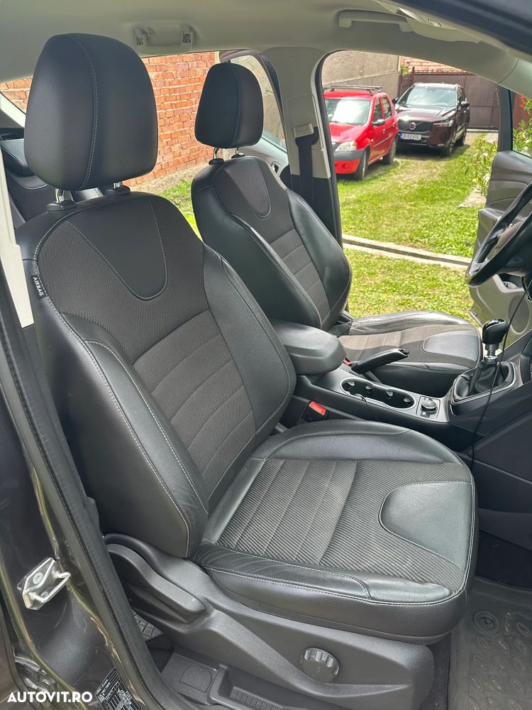 Ford Kuga 2.0 TDCi 4WD Titanium - 21
