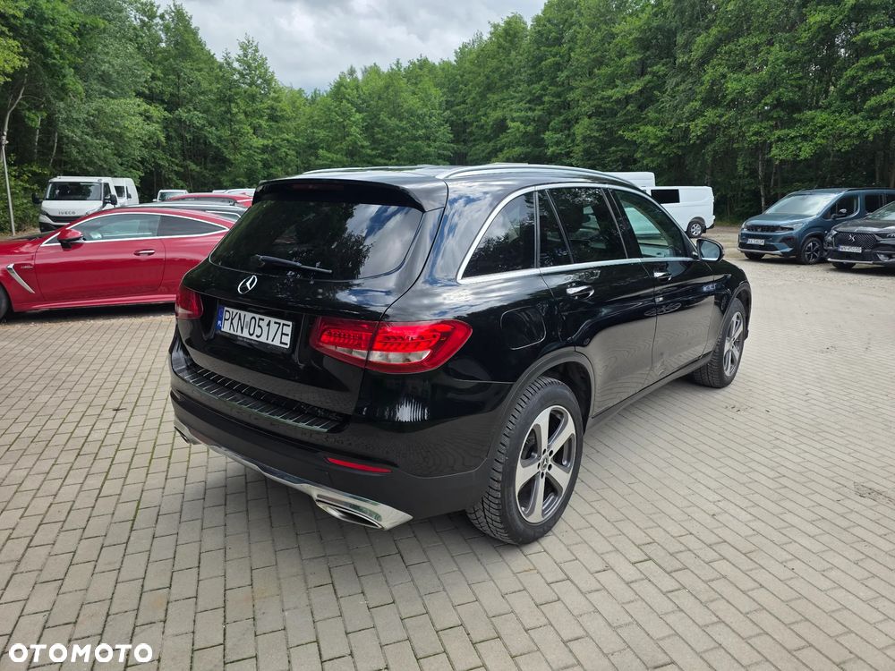 Mercedes-Benz GLC 300 4Matic 9G-TRONIC Exclusive - 6
