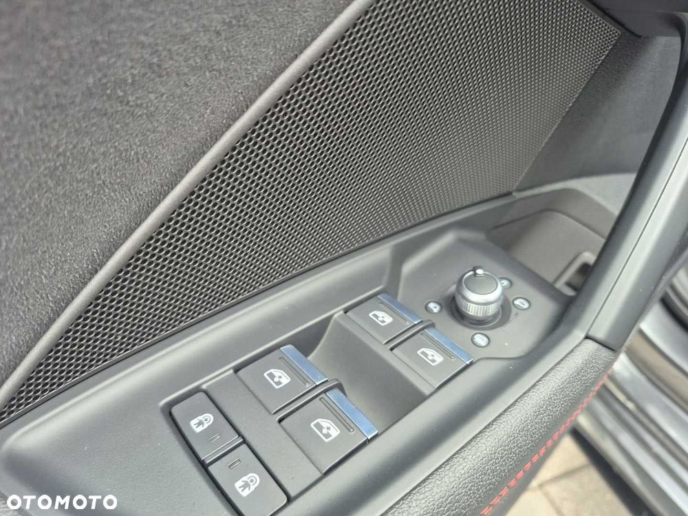 Audi RS3 Limousine - 29