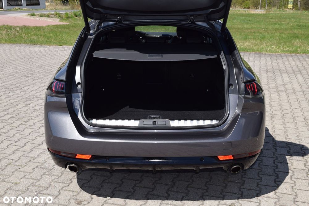 Peugeot 508 180 e-EAT8 GT - 39