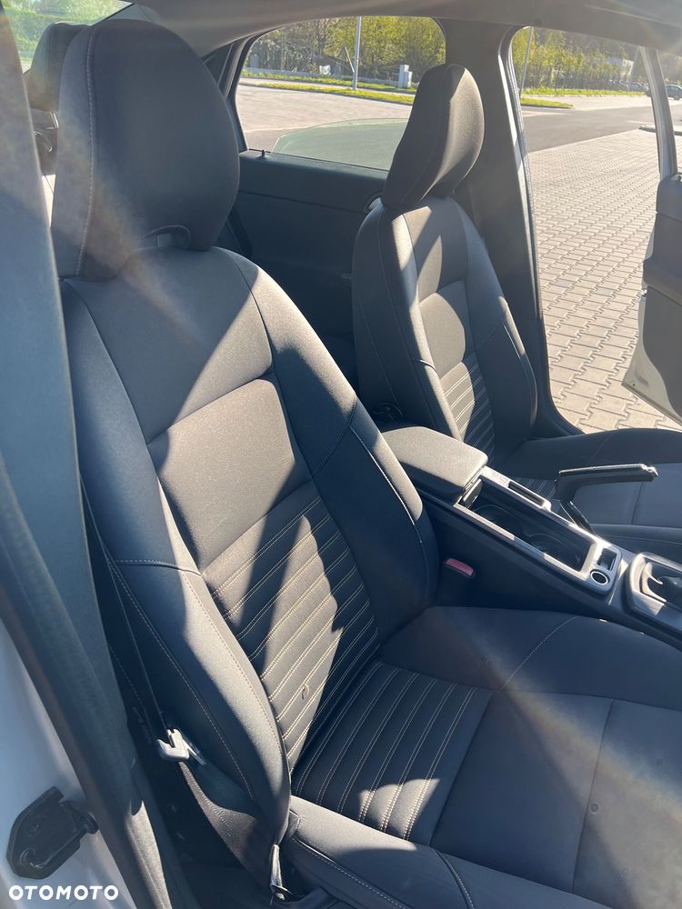 Volvo S40 ver-d3-business-edition - 21